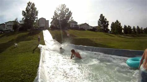 It's made of 16 gauge vinyl so it's tough enough for. DIY Sprinkler and Slip-n-Slide Setups for Summer