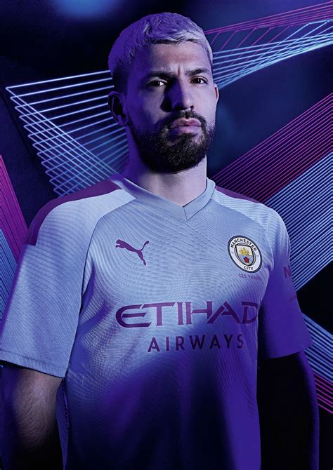 In recent seasons, nike have favoured a darker away shirt which has either been black or navy. Manchester City Kit - Manchester City Away kit 2016-17 ...