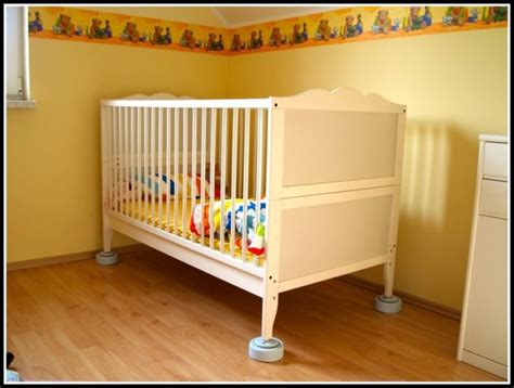 Wie bringen sie ihr baby sicher schlafen? Baby Ins Bett Bringen Ohne Stillen Download Page - beste ...