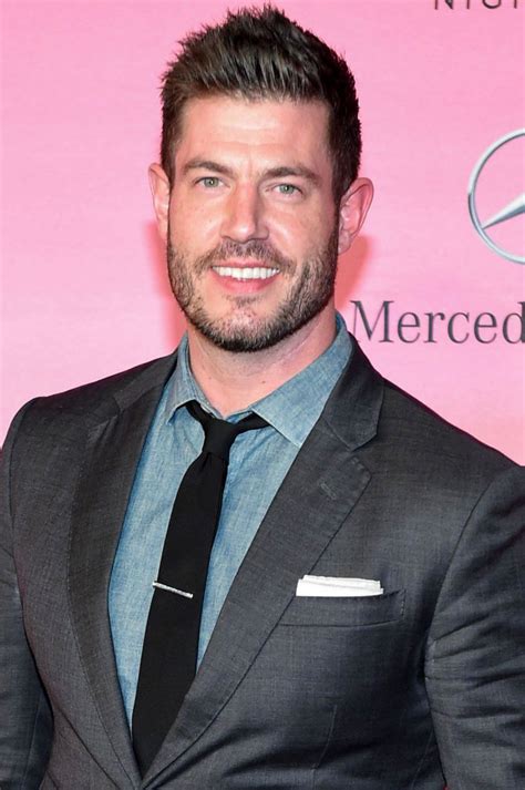 Who Is Jesse Palmer 5 Things To Know About The Bachelor Host Us Weekly