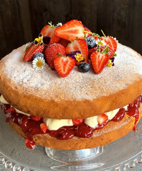 Libby Silbermanns Classic Victoria Sponge Great British Food Awards