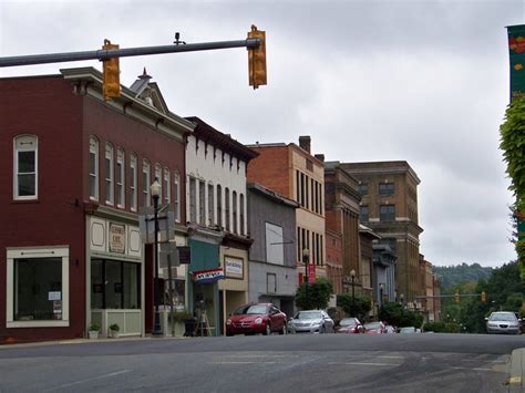Here Are The 10 Most Dangerous Towns In West Virginia To Live In