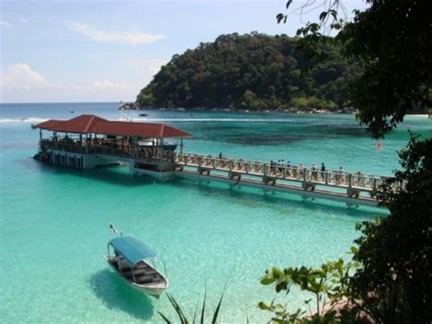 A town from where boats to the perhentian island leave. Perhentian Islands | Photo