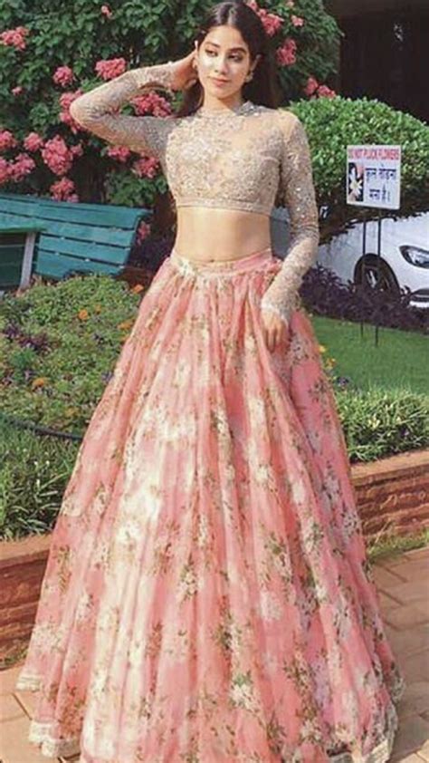 Sabyasachi Prom Dresses With Sleeves Indian Gowns Dresses Lehnga Designs