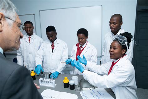How to Become a Medical Laboratory Scientist - Public Health
