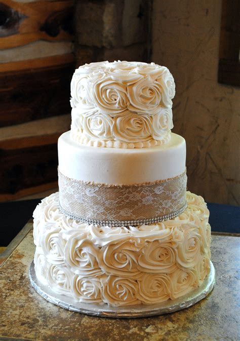 Pin By Creative Cakes By Monica On New 2014 Stuff Burlap Wedding Cake