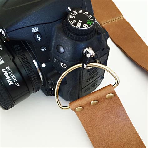 Diy Camera Strap From Scrap Leather Brittanymakes For 6th Street