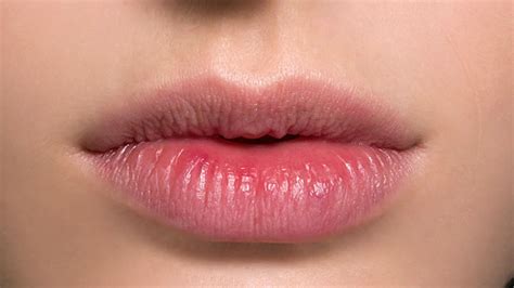 What Does An Allergic Reaction On Your Lips Look Like