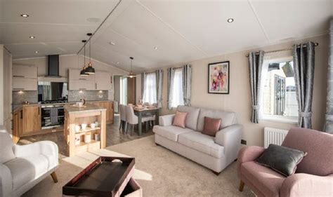 Camping And Caravan Holidays A Look At Parkdeans Luxury Static