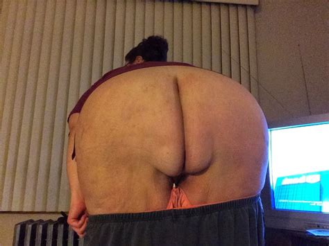 Granny Big Ass Love Posing Nude OlderWomenNaked Com
