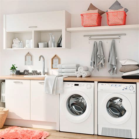 Meuble mural pour machine à laver et sèche linge avec portes. Astuces pour aménager une buanderie dans la cuisine - Blog BUT
