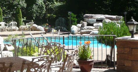 Affordable Pool Builder Company In Pa Skovish Pools And Spas