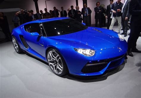 The 2014 paris mondial de l'automobile or 2014 paris motor show took place from 4 october to 19 october 2014 on 'automobile and fashion' theme. This Week's Top Photos: The 2014 Paris Auto Show Edition
