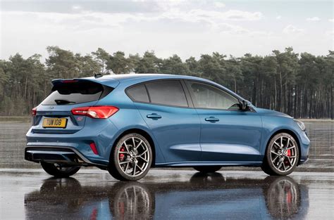Check spelling or type a new query. New Ford Focus ST packs 276bhp for 2019 | Autocar