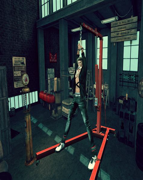 Marcellos BDSM Blog BDSM XXL Engine Crane Trap For Garage