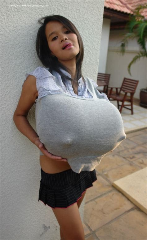 Duan Boobpedia Encyclopedia Of Big Boobs