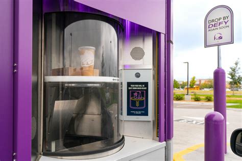 Taco Bell Opens First Ever Futuristic Store With Unique Drive Thru