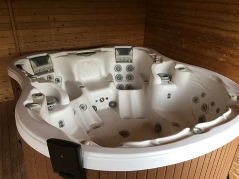 Dimension 1 Spa Hot Tub For Sale From United Kingdom
