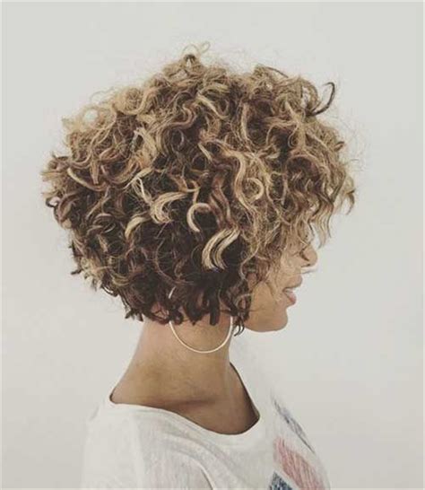 Short Curly Thick Hairstyles Trend In 2019 Short Curly Hairstyles For Women Haircuts For