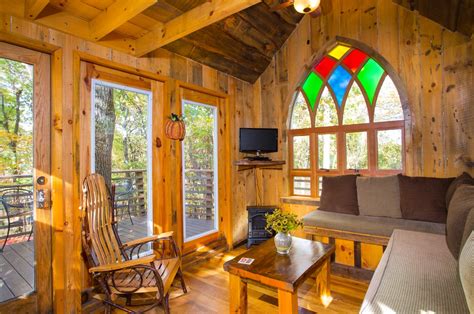 Out of all the treehouses in hocking hills, cozy treehouse cabins is the one to stay in! There's A Village Of Awesome Treehouses Only Three Hours ...