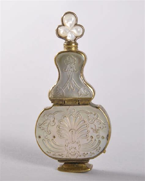 A Very Good 18th Century French Perfume Bottle Black Opium Perfume