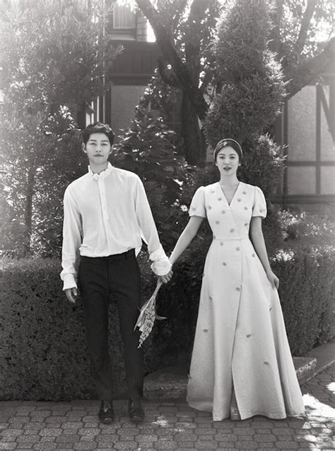 The couple also announced that they would be. Song Hye Kyo & Song Joong Ki Are Married | rolala loves