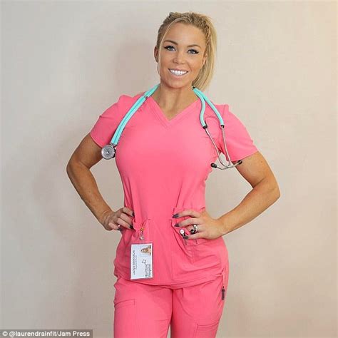 Florida Woman Lauren Drain Dubbed Worlds Hottest Nurse Daily Mail