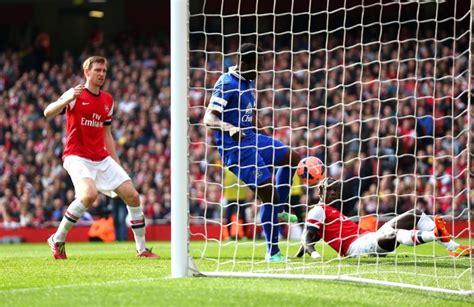 Arsenal V Everton Mirror Online