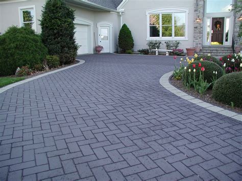 Diagonal Herringbone With Borders Front Garden Ideas Driveway Garden