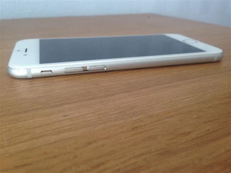 Apple Iphone 6 Silver 16gb Unlocked In Barry Vale Of Glamorgan Gumtree