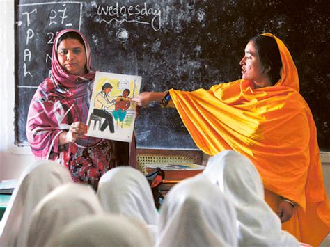 Pakistani Village Gives Girls Pioneering Sex Education Class Pakistan