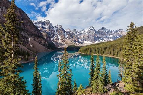 Moraine Lake Lodge Updated 2021 Prices Reviews And Photos