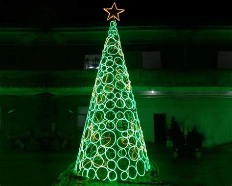 Outdoor Large Green Light Neon Christmas Tree Yandecor