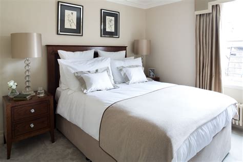 Elegant Sand Tone Bedroom Listed Mayfair Спальня