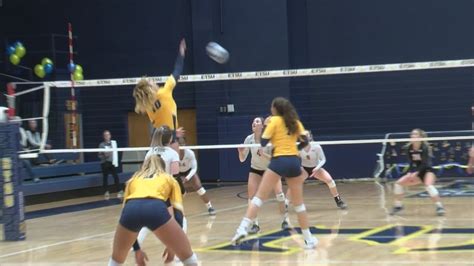 Etsu Volleyball Tops Mercer In Straight Sets Youtube