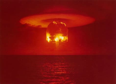 Atomic Bomb Exploding Bikini Atoll Bravo Blast 1st March 1954
