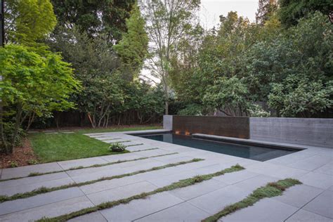 Pool Water Feature Traditional Pool San Francisco By Terra