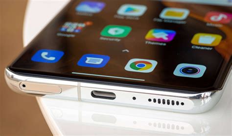 Xiaomi 12 Lineup To Feature Curved Displays Symmetrical Speakers