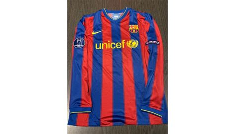 Iniestas Barcelona Signed Match Shirt Ucl 200910 Charitystars