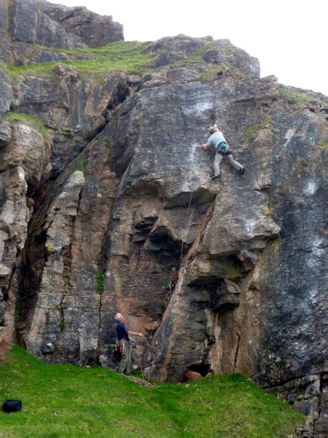 Sinners Walls South Wales Climbing Wiki Swcw