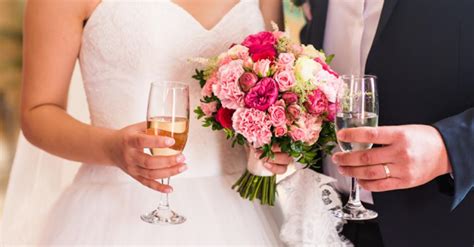 Tips Voor De Perfecte Speech Op De Bruiloft Van Je Beste Vriendin