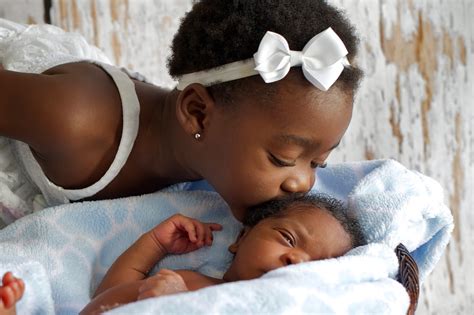 Nigerian actress, mercy johnson okojie has just welcomed her fourth child with her husband in nollywood actress, mercy johnson welcomes another daughter in us. Mercy Johnson Family, Son's Photos, Latest News | Nigeria ...