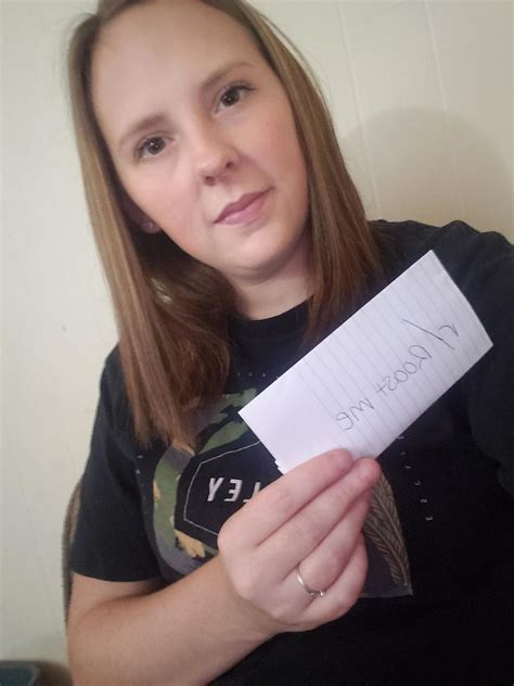 Showed This Sub To My Gf And She Insisted That I Post Her Do Your Worst R Roastme