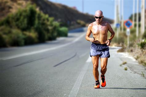 Man Running 4k Wallpapers Wallpaper Cave