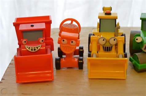 What have we got lined up today? Bob the Builder Talking Characters Muck,Dizzy,Scoop,Roley ...