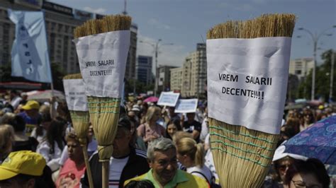 Thousands Of Striking Romanian Teachers March To Protest Low Salaries Underfunded Education System