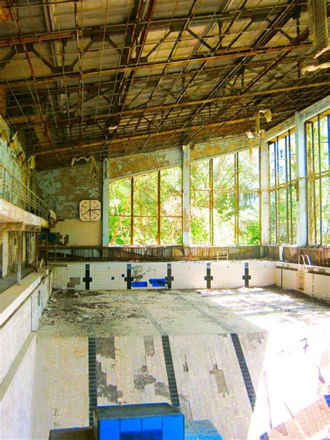 In Photos Abandoned Swimming Pools Artofit