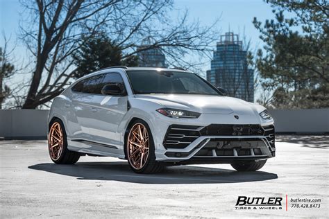 Lamborghini Urus With 24in Avant Garde F538 Wheels Exclusively From