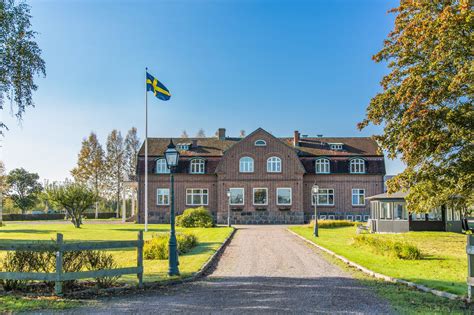 A incredibly excellent expenditure on a buying a house in skåne can make you offer the house significantly increased than you acquired it as real estate prices fluctuate frequently but typically they rise up. Gamla Södåkravägen 127 in Jonstorp, Sweden for sale (11173620)