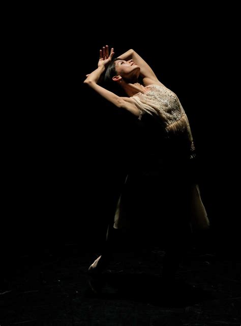 Venezuelan Prima Ballerina Karina González Lights Up Houston Ballet S New Nutcracker
